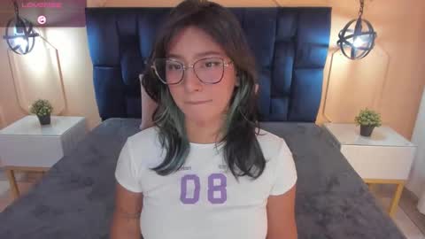 Yazmin online show from February 27, 2:10 pm