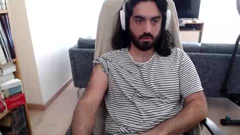 yeeaahoo online show from November 27, 10:34 am