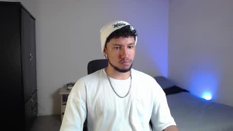 yeff online show from October 10, 2:06 am