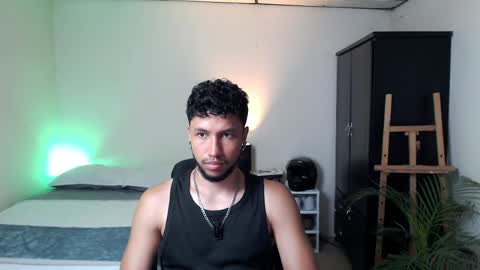 yeff online show from May 23, 2:29 am