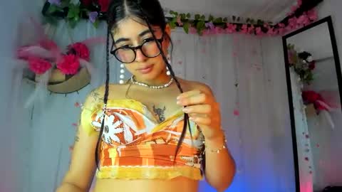 YELINA online show from November 5, 11:40 pm