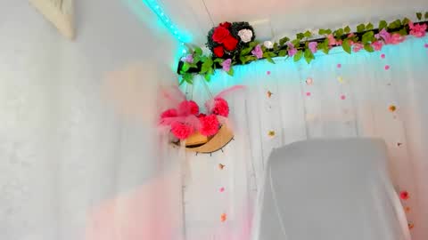 YELINA online show from November 28, 1:02 am