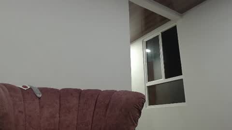 yessica and andres online show from June 9, 3:39 am