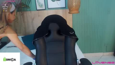 yessika_parker online show from September 17, 1:42 am