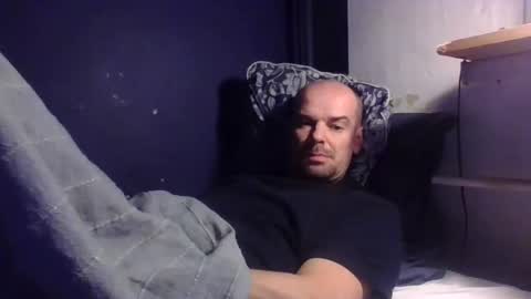 yewloo online show from October 1, 4:39 pm