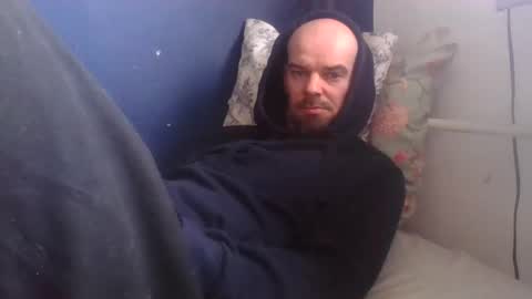 yewloo online show from March 9, 10:52 am