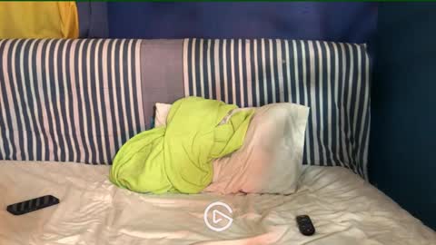 Bry online show from December 12, 5:10 am