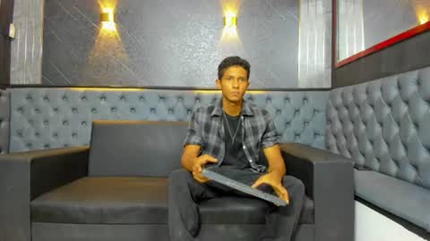 Yoel online show from June 19, 11:16 am