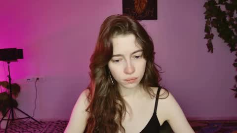 yoka_paradoxxx online show from October 9, 5:57 am