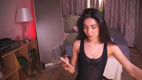 Yoko online show from February 18, 6:02 am