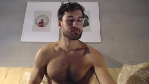 Yoooups online show from November 2, 9:37 pm