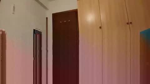 yosereyoyo online show from April 13, 6:45 pm