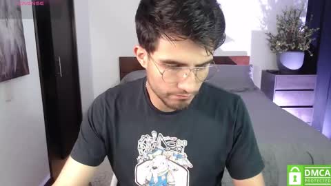 yoshy_man online show from October 20, 3:11 am