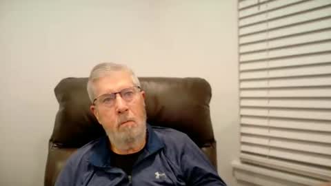 Colorado Guy Straight online show from February 7, 1:03 pm