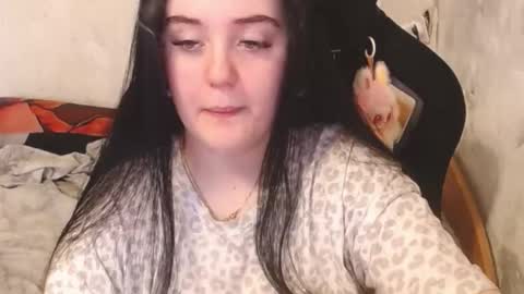 Snapshot of your_8a8y chatting on October 1, 10:14 am your_8a8y online show from October 1, 10:14 am