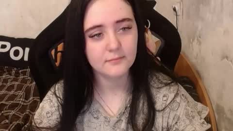 Snapshot of your_8a8y chatting on October 20, 8:30 am your_8a8y online show from October 20, 8:30 am