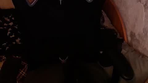 Snapshot of your_8a8y chatting on December 9, 9:05 pm your_8a8y online show from December 9, 9:05 pm