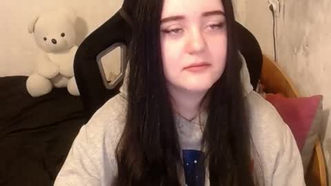 Snapshot of your_8a8y chatting on January 8, 8:16 am your_8a8y online show from January 8, 8:16 am