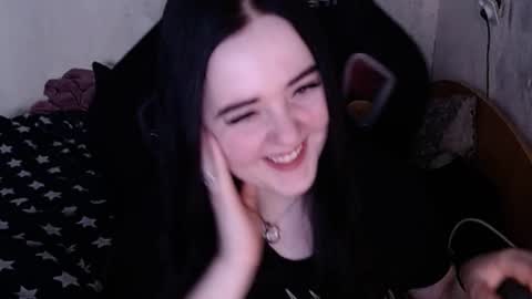 Snapshot of your_8a8y chatting on March 12, 11:20 am your_8a8y online show from March 12, 11:20 am