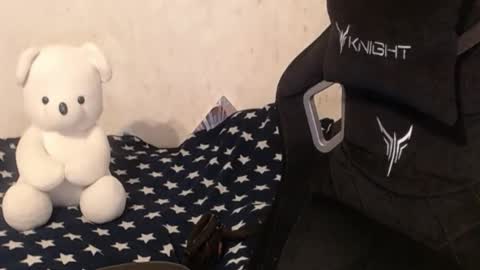 Snapshot of your_8a8y chatting on January 14, 11:31 am your_8a8y online show from January 14, 11:31 am