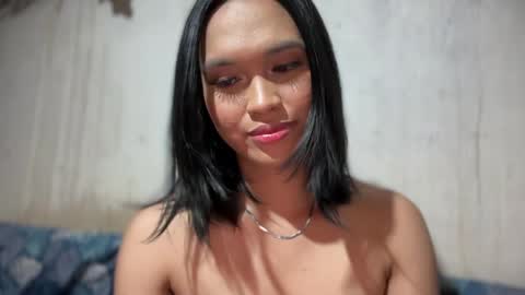 Scent online show from April 5, 6:16 pm