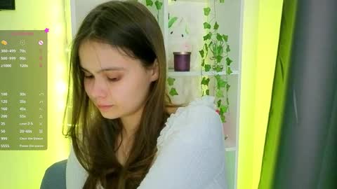 Julia Next stream  online show from March 5, 6:28 pm