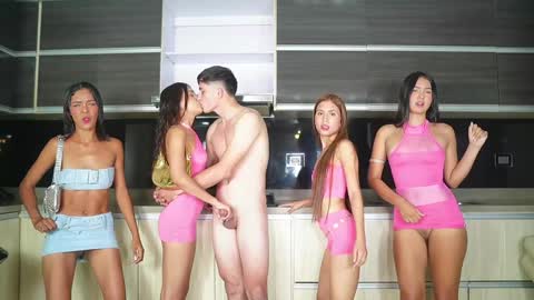 Aysel Chloe Noa and Zoe online show from November 11, 6:32 pm