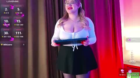 Nancy online show from October 2, 1:43 pm