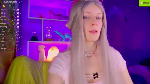 your_spring online show from November 29, 10:45 am