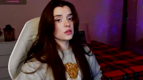 Anikka online show from January 7, 7:30 pm