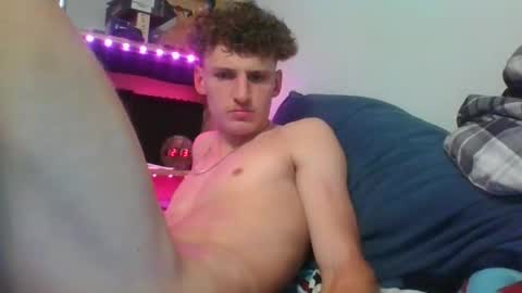 yourbitch1762 online show from September 12, 4:14 am