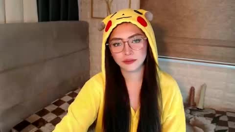 JEN  online show from January 7, 6:48 am