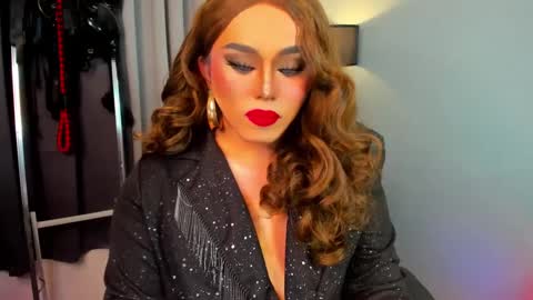 Snapshot of yourfiercemistress chatting on February 12, 1:59 pm not into STINGY and CHEAP people online show from February 12, 1:59 pm