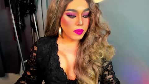 Snapshot of yourfiercemistress chatting on February 22, 3:34 am not into STINGY and CHEAP people online show from February 22, 3:34 am