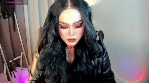 Snapshot of yourfiercemistress chatting on September 9, 10:21 pm not into STINGY and CHEAP people online show from September 9, 10:21 pm