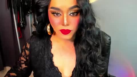 Snapshot of yourfiercemistress chatting on February 24, 4:36 pm not into STINGY and CHEAP people online show from February 24, 4:36 pm