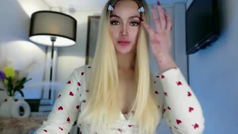 Kimberly online show from November 30, 5:36 am