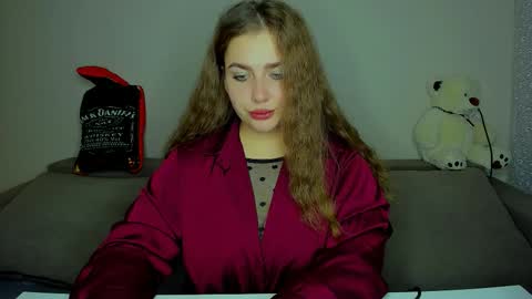 yourgem__ online show from September 10, 7:26 pm