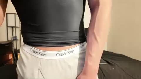 yourguuy21 online show from January 16, 12:41 am