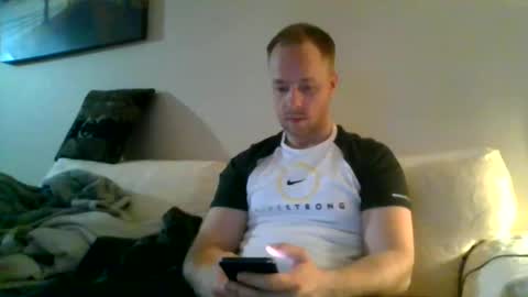 yourlove8523 online show from May 2, 6:30 am