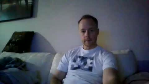 yourlove8523 online show from May 3, 6:41 am