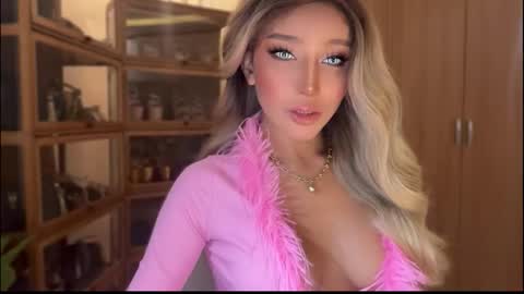 Pearl online show from February 13, 4:16 am