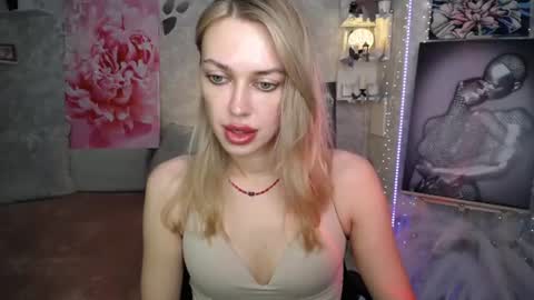 Nicky online show from July 24, 4:48 pm
