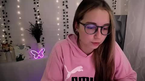 Happy online show from October 3, 7:27 am