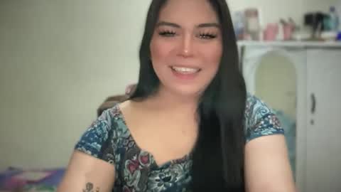 yoursexytowngirl online show from April 16, 4:12 am