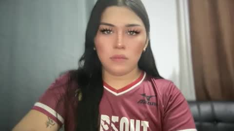 yoursexytowngirl online show from February 3, 5:05 am