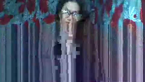 im MAY online show from May 24, 12:23 pm