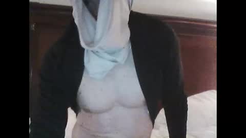 yourslut691 online show from February 17, 10:49 pm