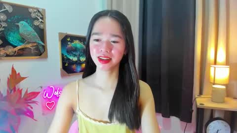 yourtinybunny online show from April 7, 9:22 am