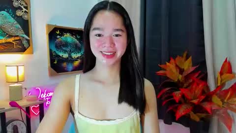 yourtinybunny online show from January 6, 11:14 am